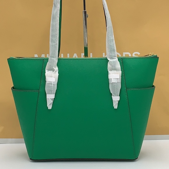 MICHAEL KORS CHARLOTTE LARGE TOP ZIP TOTE PALMETTO GREEN COLOR - Picture 4 of 16